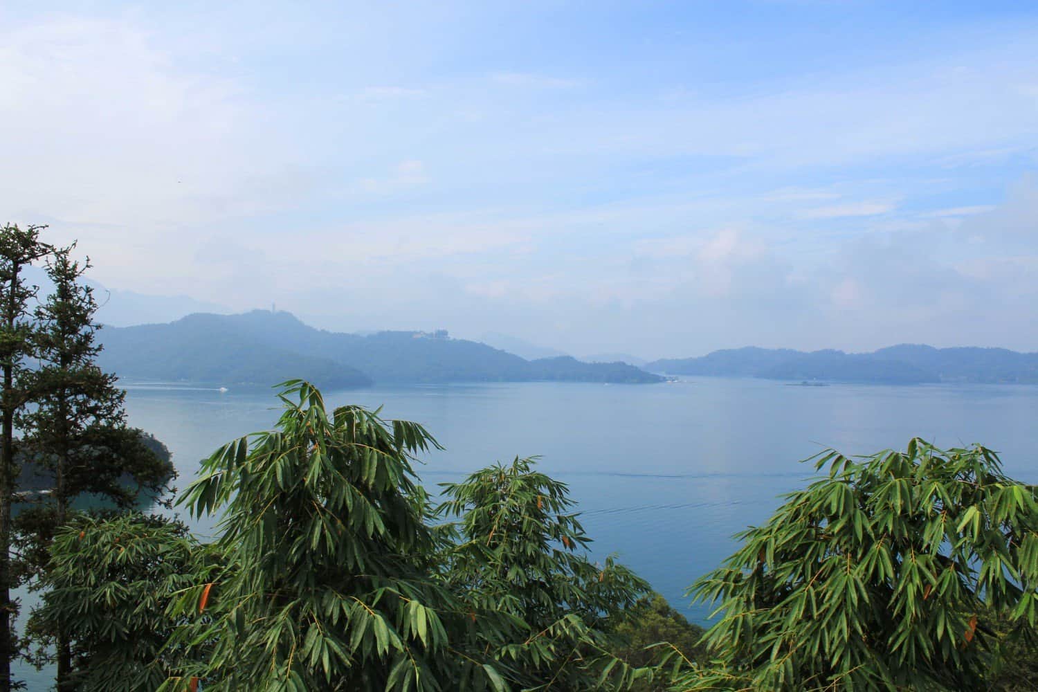 sun moon lake