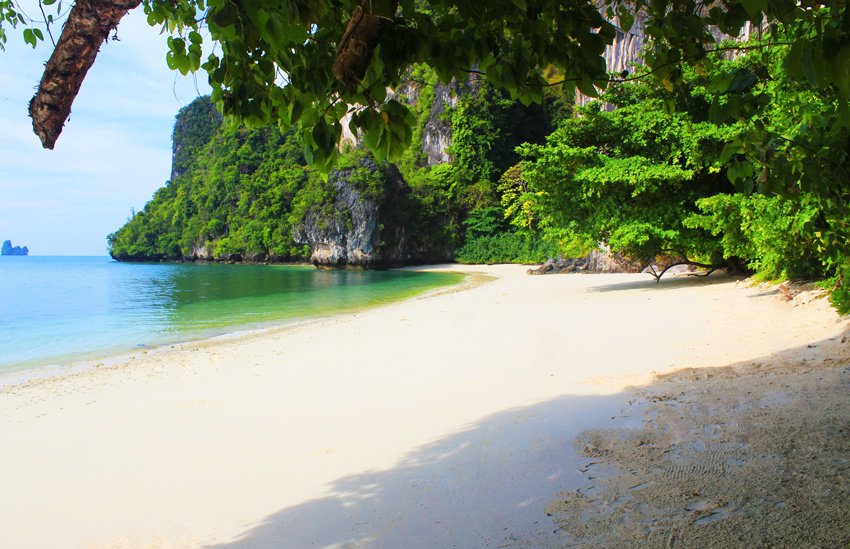 koh hong beach