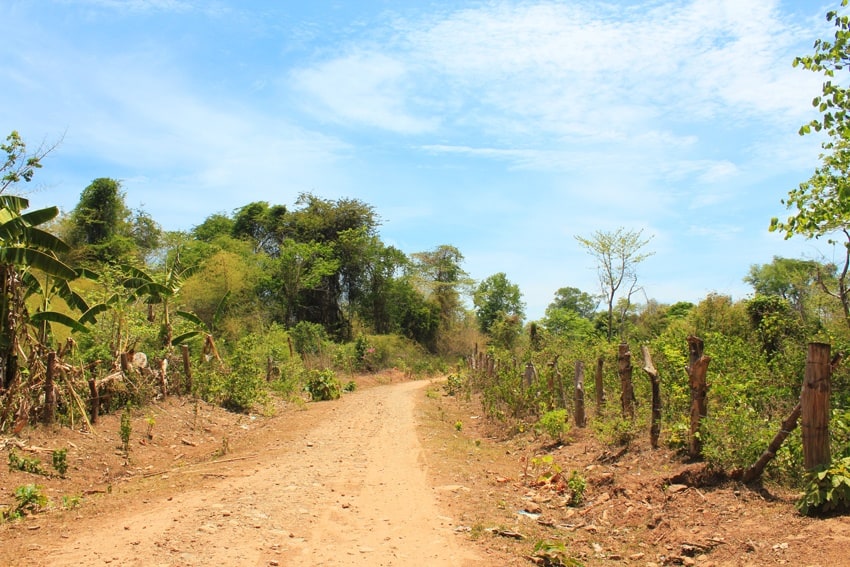 road on don khon road on don khon