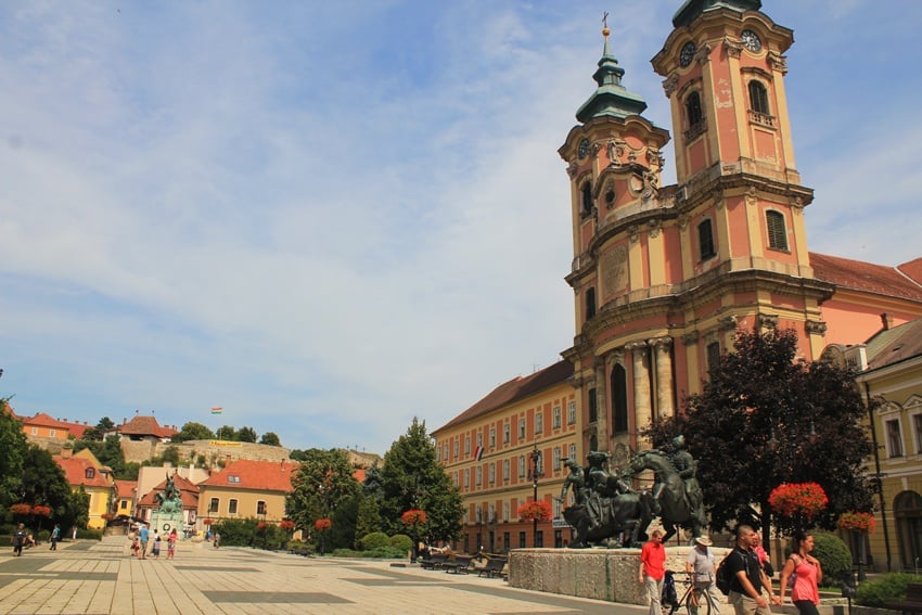 eger old town square