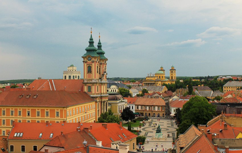 eger old town from above