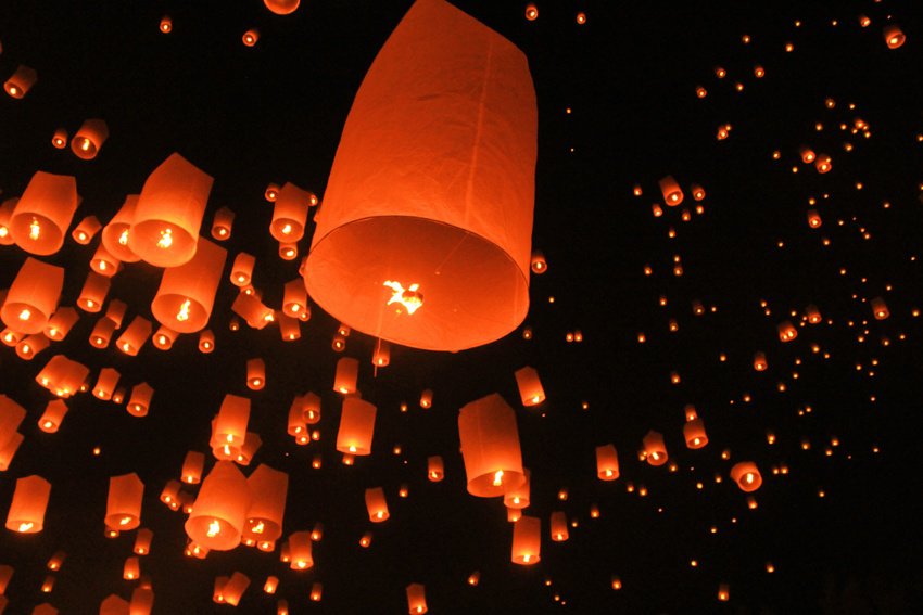 Yi Peng Mae Jo lantern release