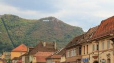 The Brasov Hollywood-style sign