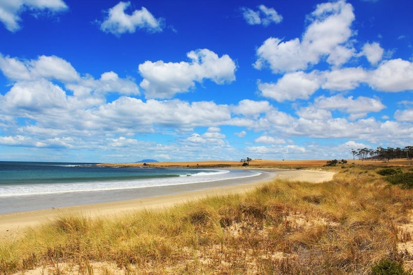 A Deserted beach in Tasmania