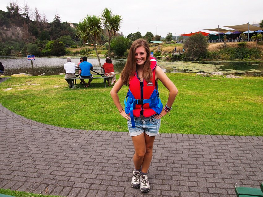 HukaFalls Jet boating in Taupo