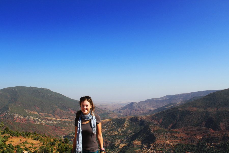 Lauren dans les montagnes de l'Atlas