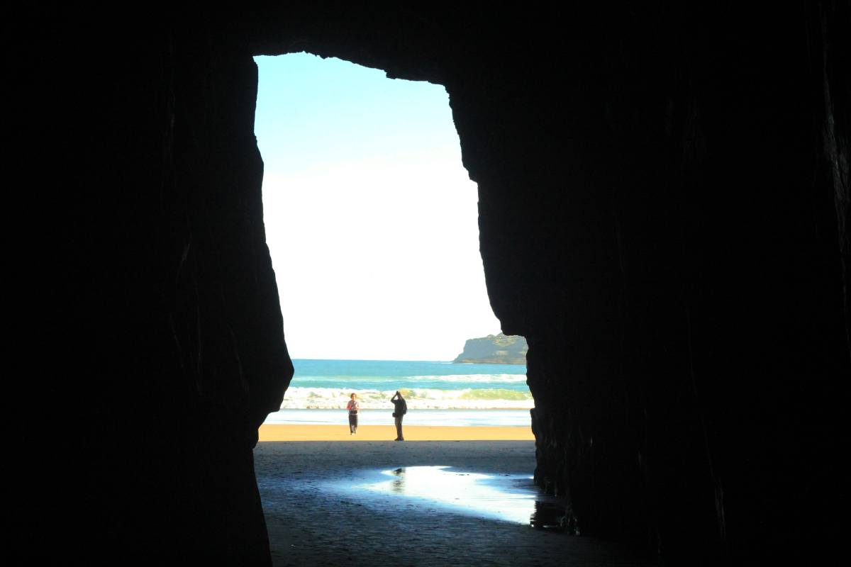 Cathedral Caves, New Zealand