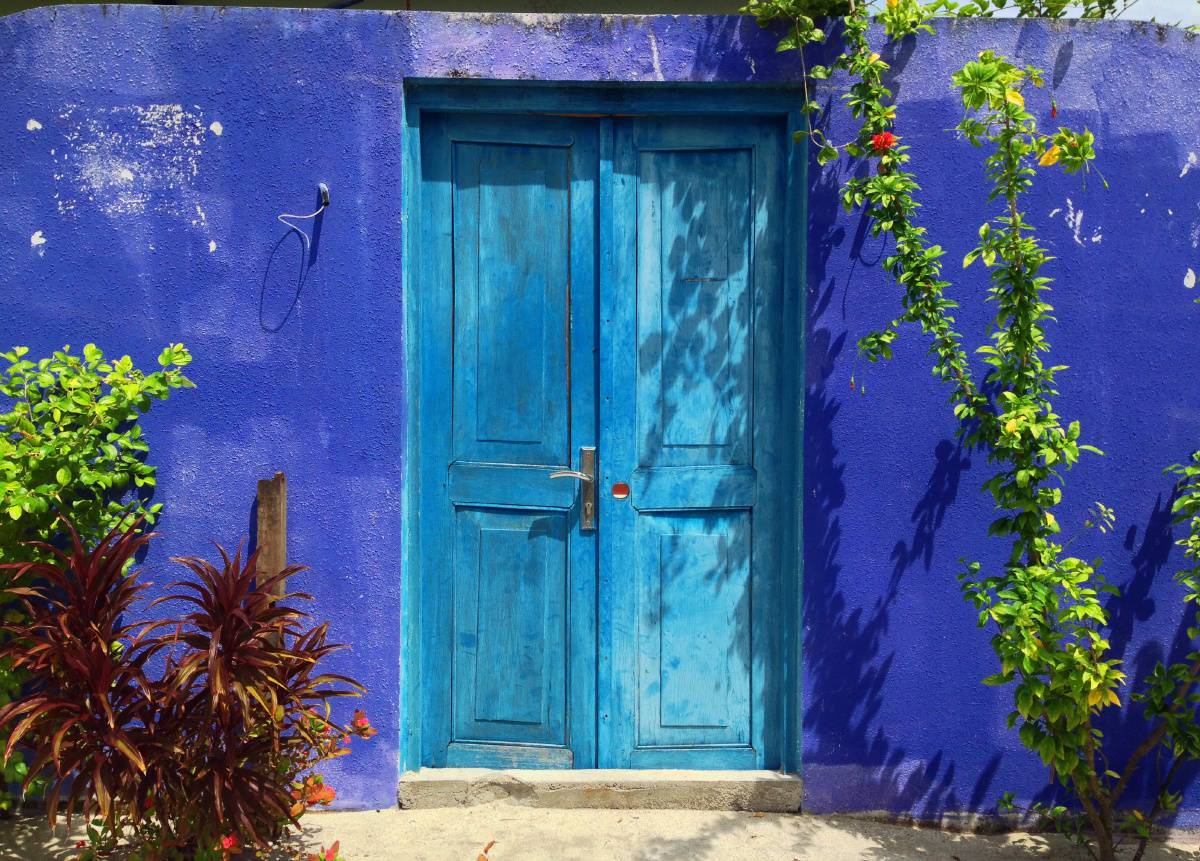 Colourful door on Fulidhoo