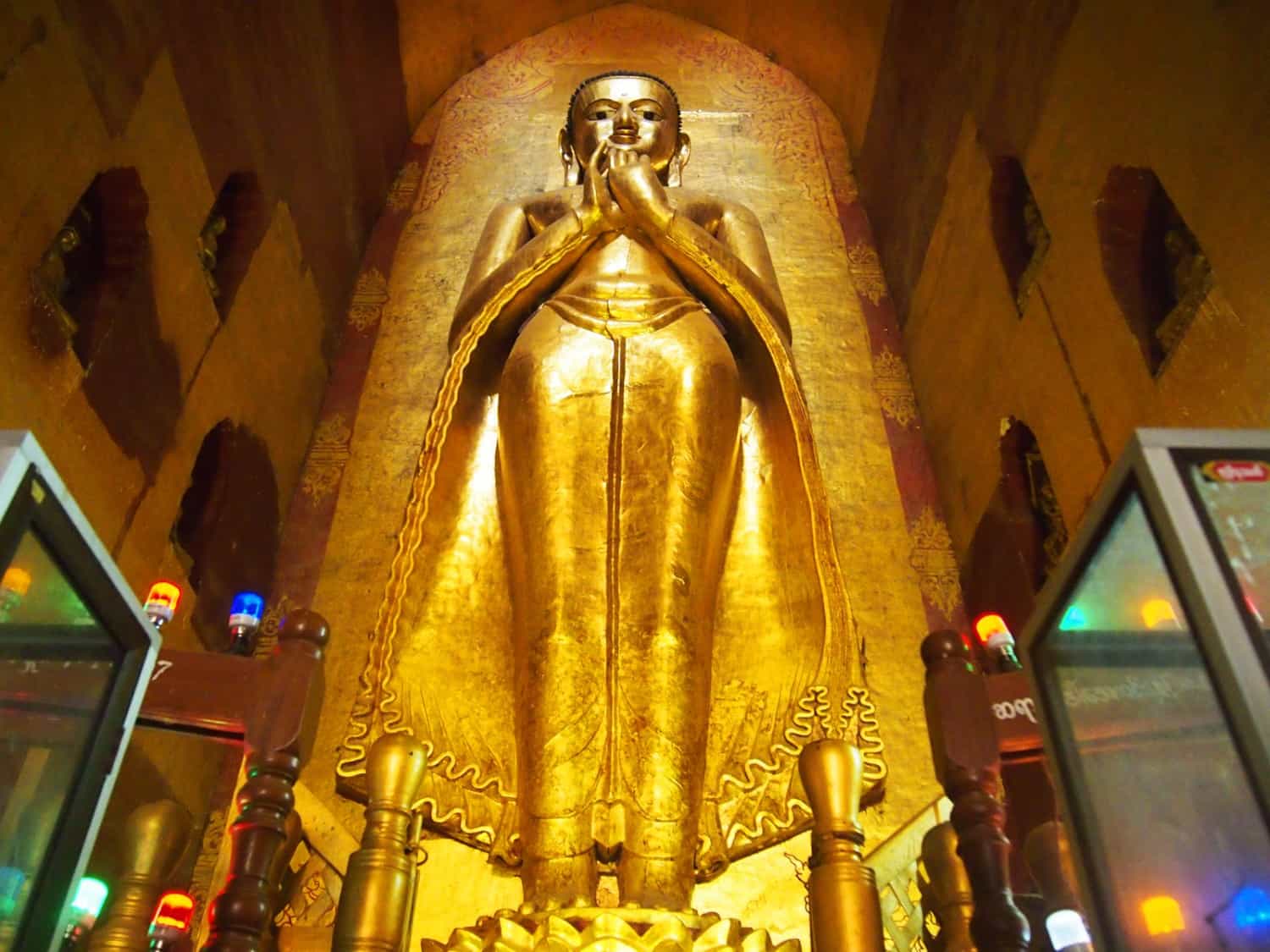 looming golden buddha