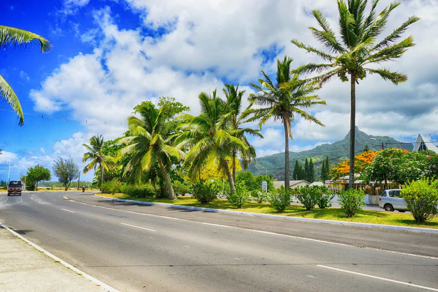 The main road in Rarotonga