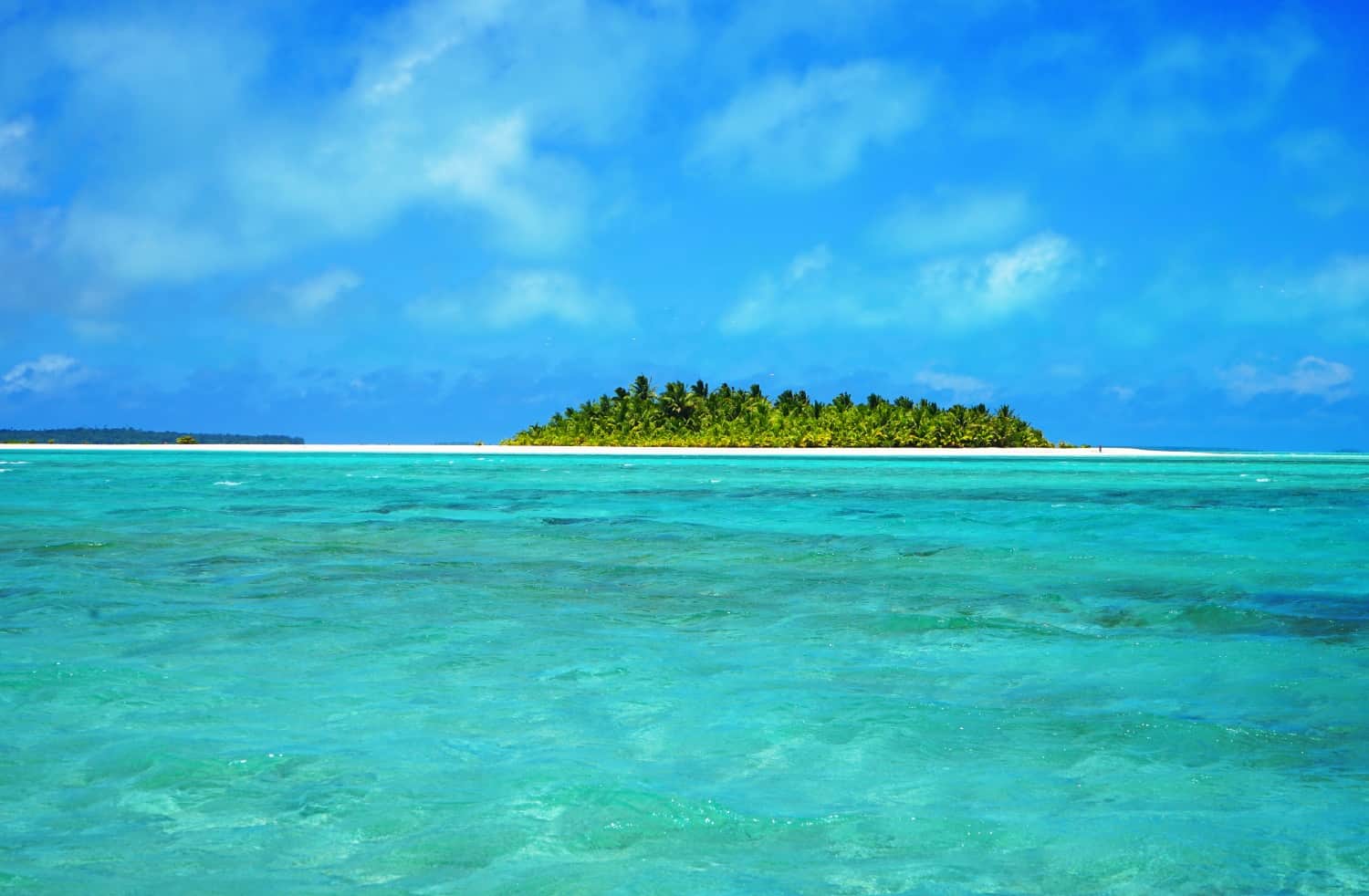 Lagoon cruise views in Aitutaki, the Cook Islands