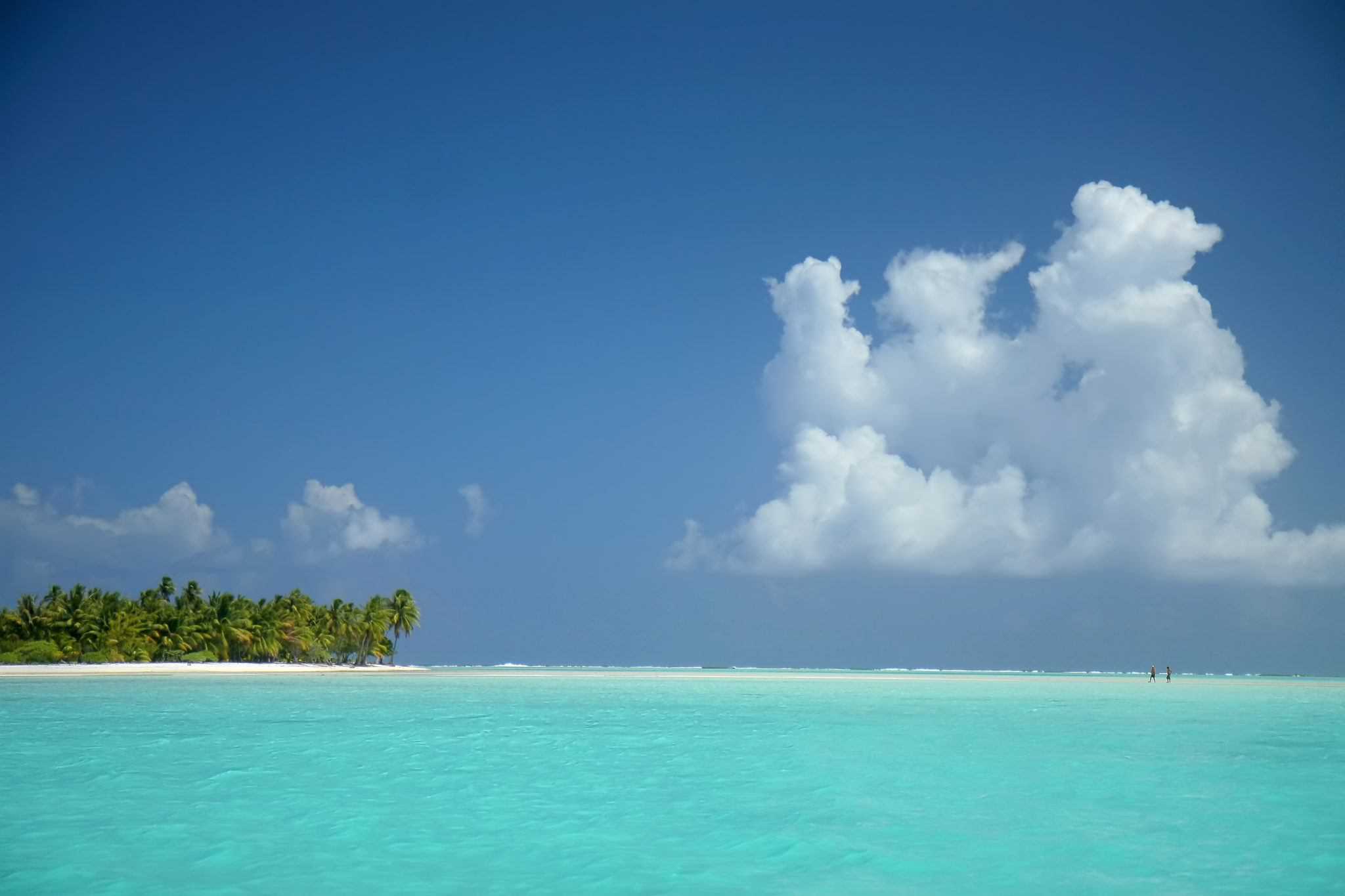 Maupiti beach