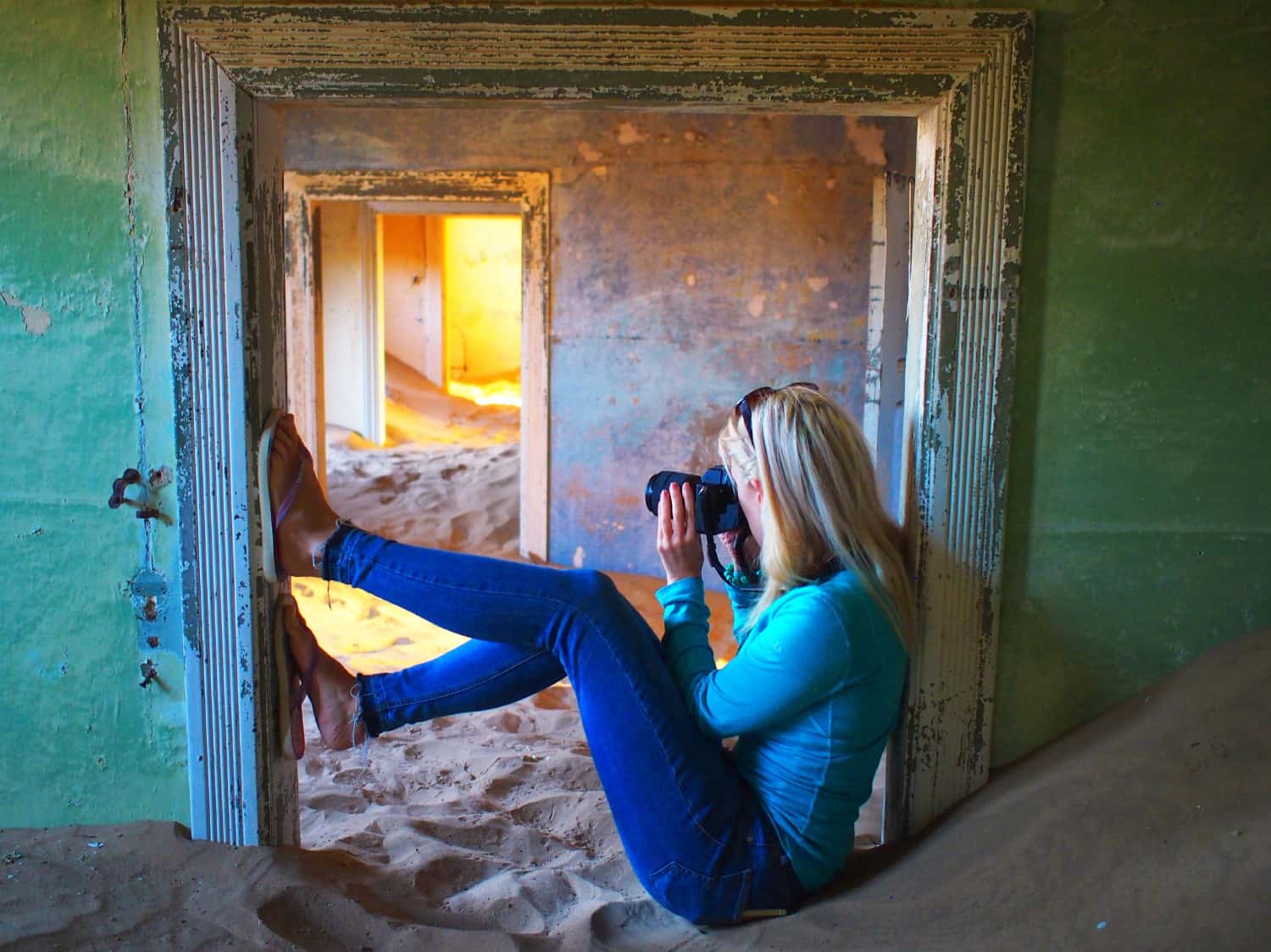 Lauren in Kolmanskop