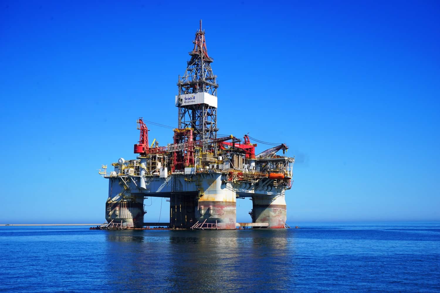 Oil rig walvis bay