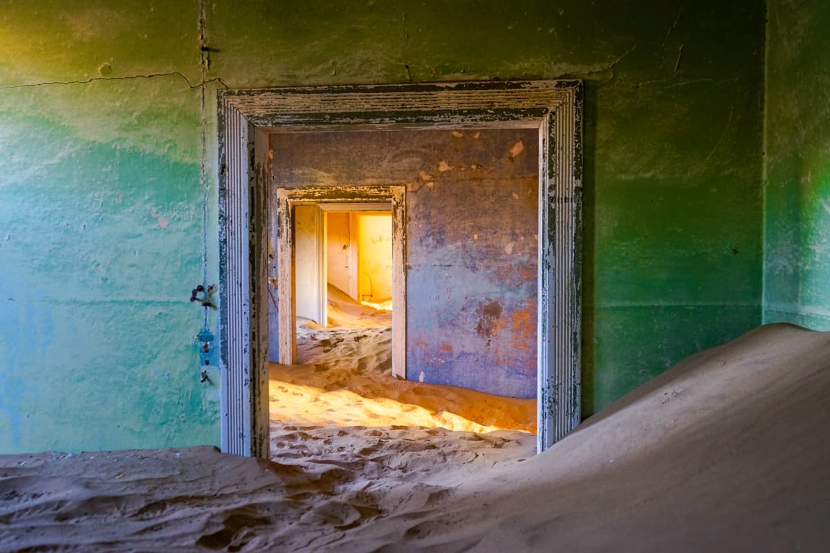 Doorways at Kolmanskop