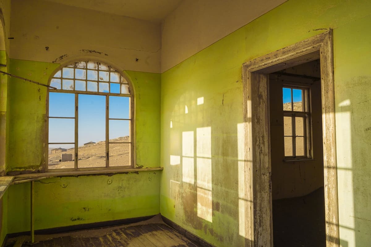 Green room at Kolmanskop