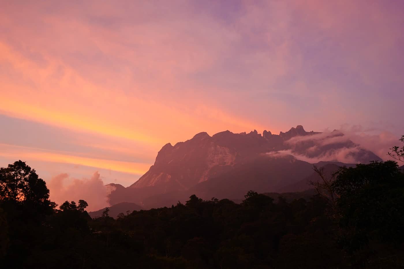 Mount kinabalu sunset