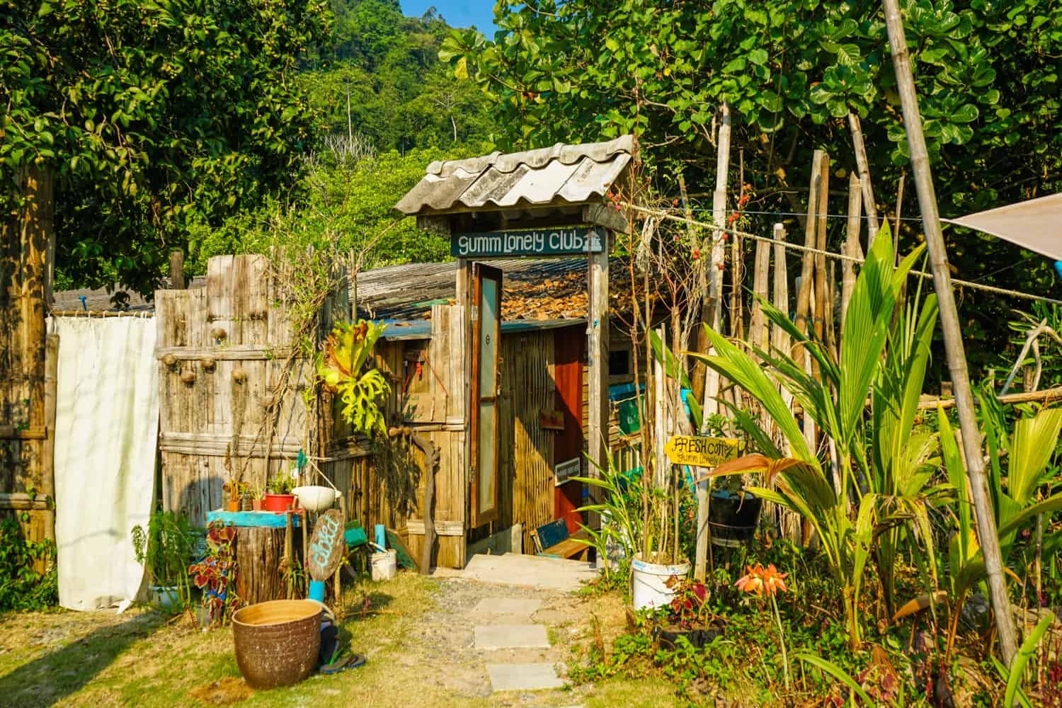 Gumm Lonely Club in Koh Kood