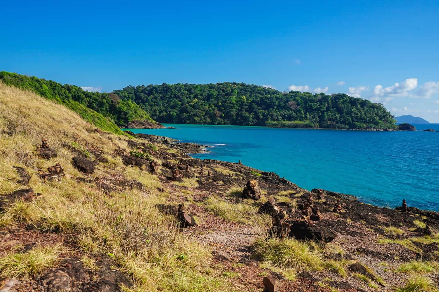 Koh Wai coastline