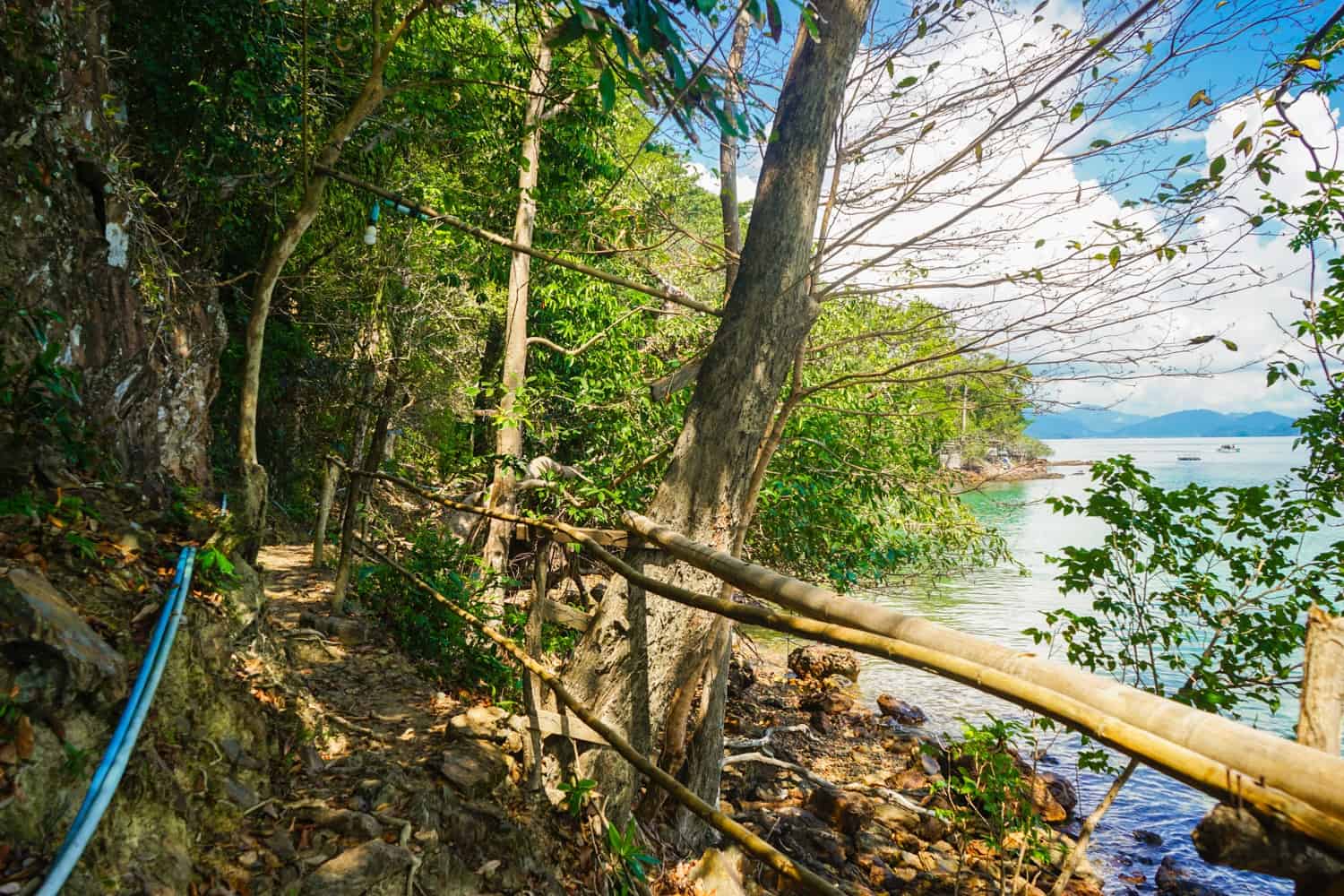 Path on the island of Koh Wai