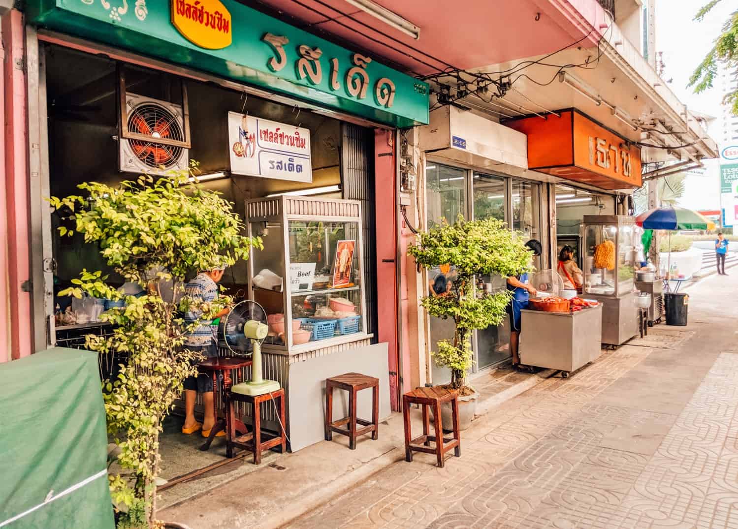 Restaurants in Ari, Bangkok
