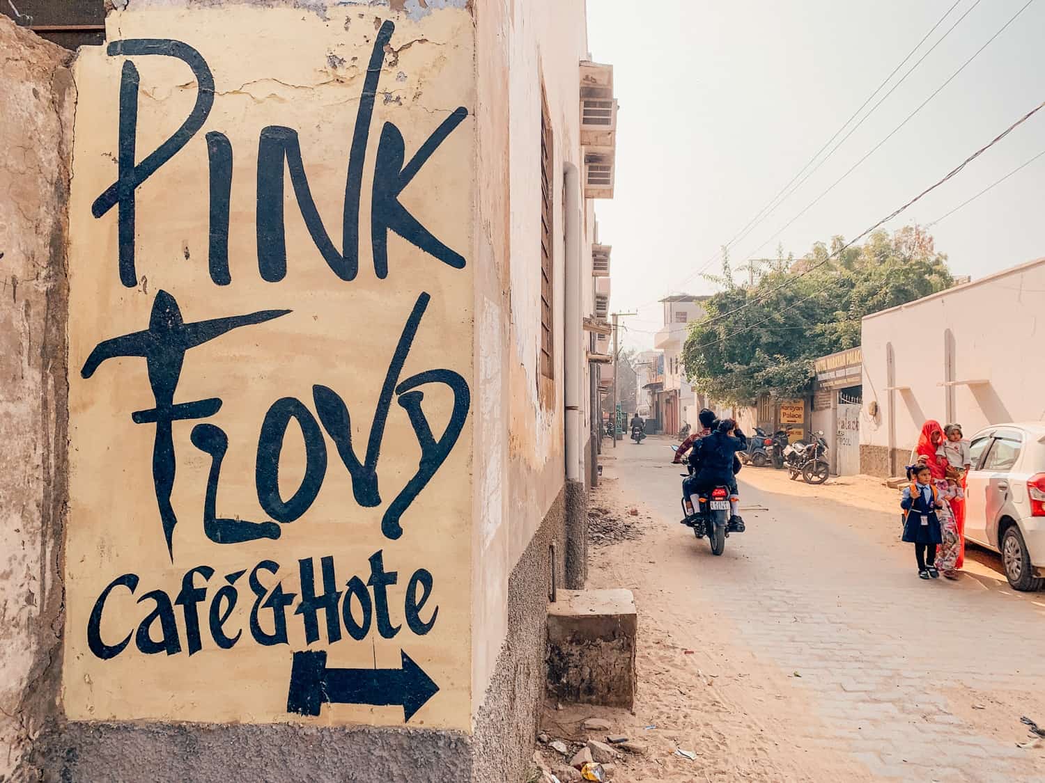 Pink Floyd Cafe in Pushkar