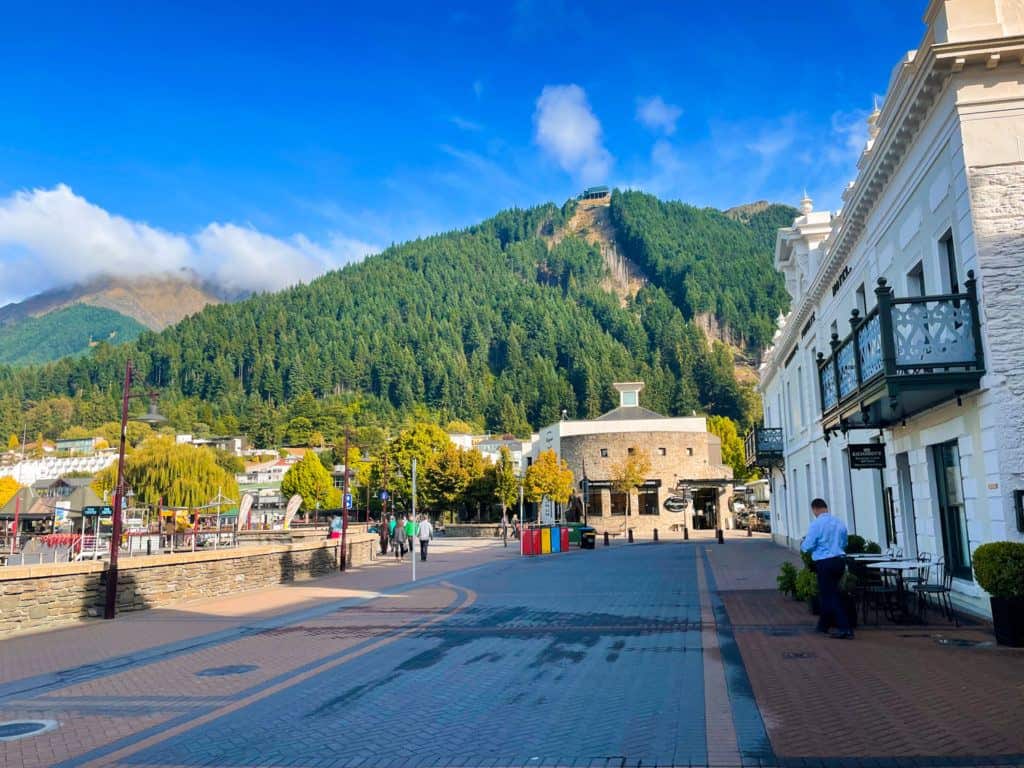 A quiet Queenstown street during COVID