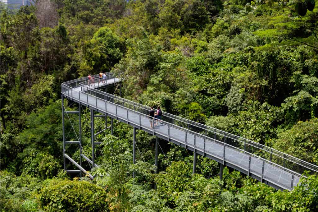 tourist places near sg highway