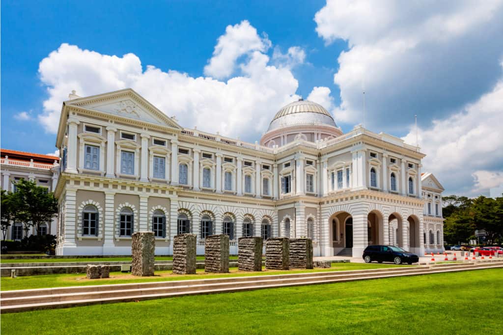 tourist places near sg highway