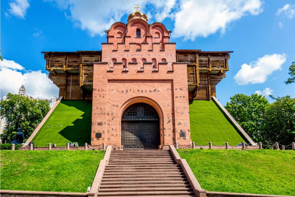 places to visit in kyiv