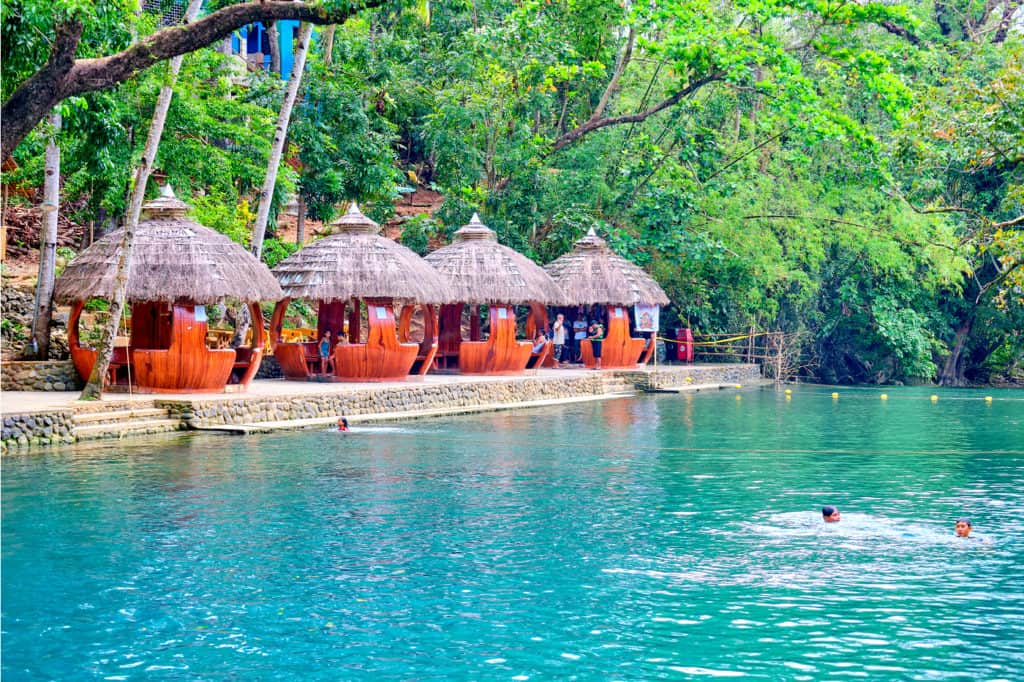 tourist spot in philippines boracay