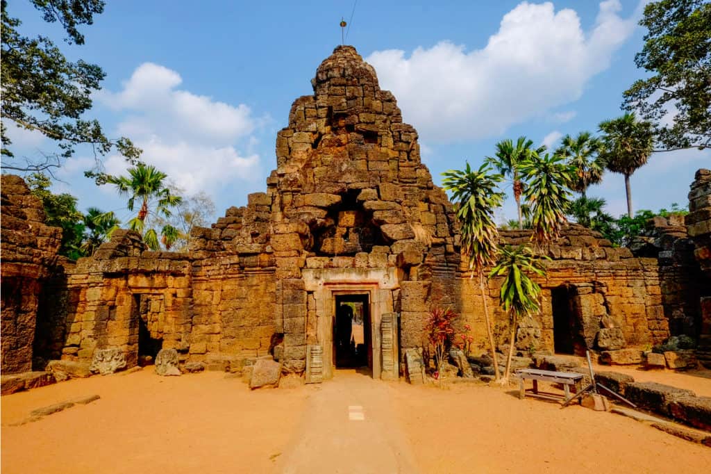 tourist information phnom penh