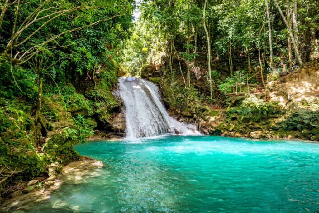 5 tourist attractions in jamaica