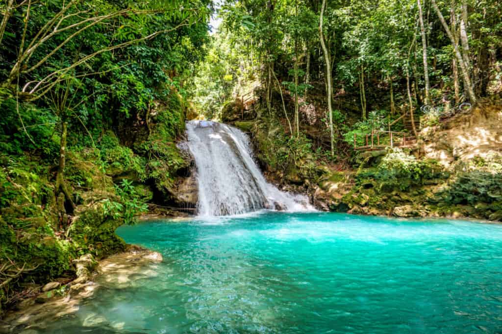 popular tourist places in jamaica