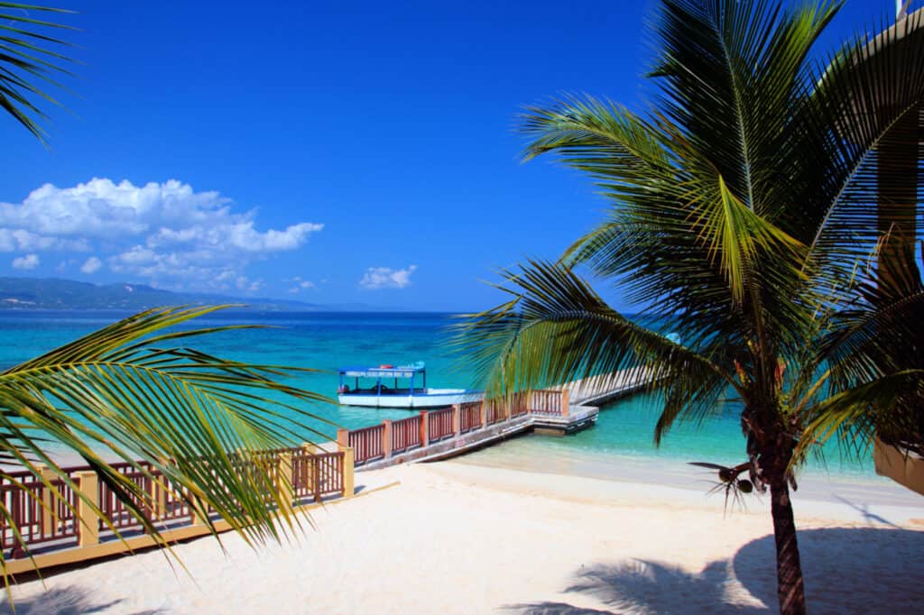 5 tourist attractions in jamaica