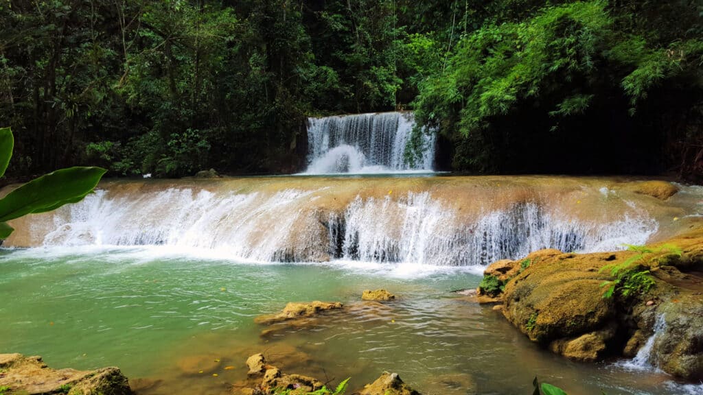 5 tourist attractions in jamaica