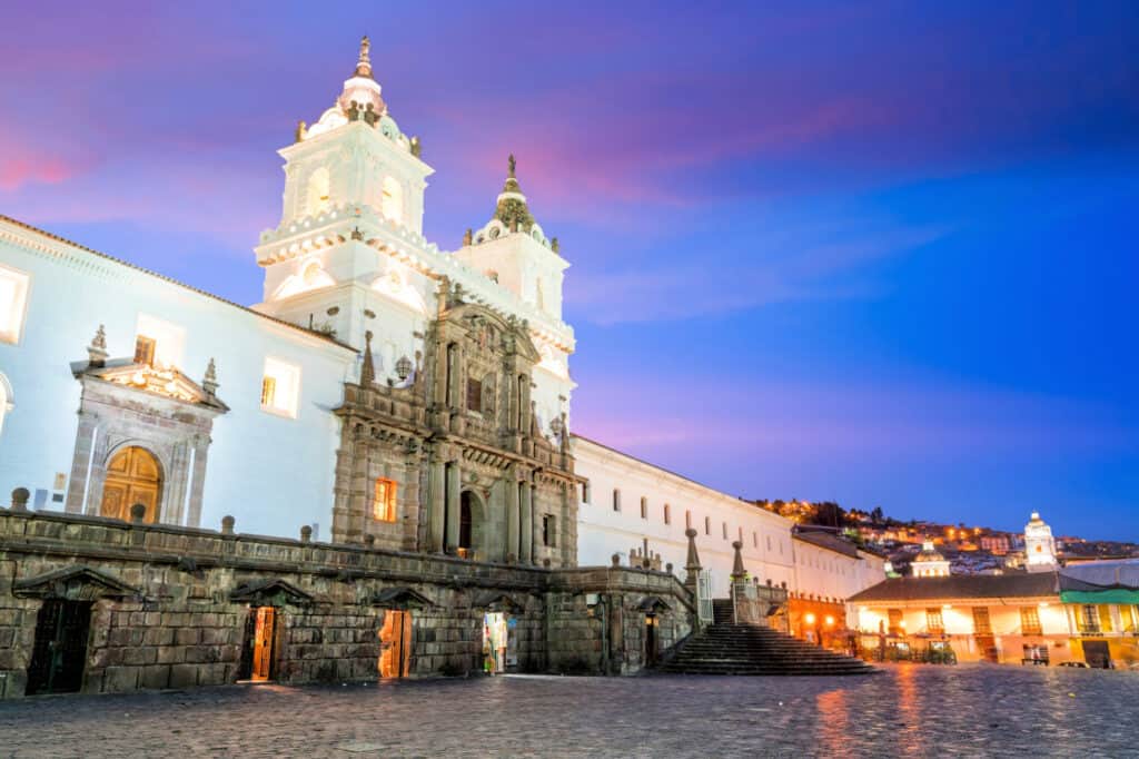 best time to visit quito ecuador