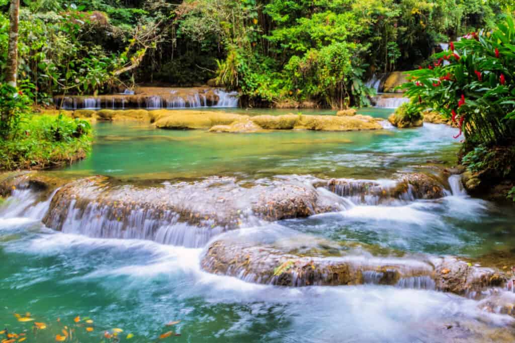 5 tourist attractions in jamaica