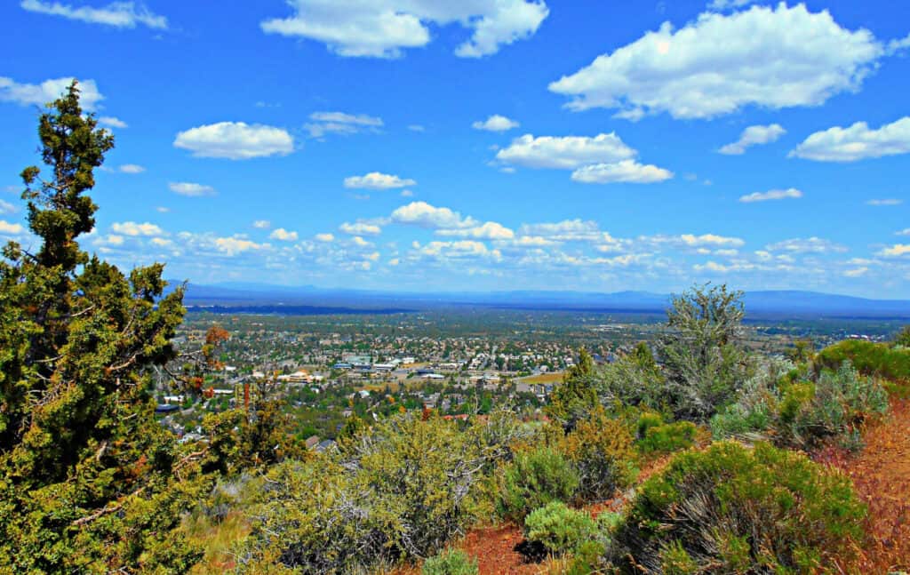 places to visit in bend oregon