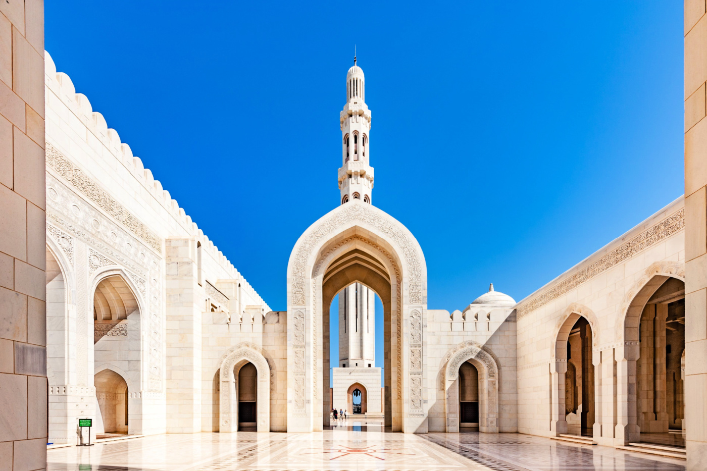 muscat travel guide